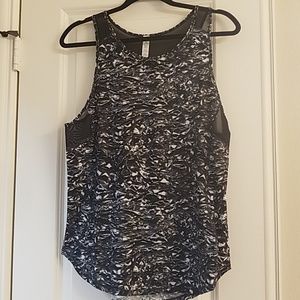 Lululemon Sculpt tank